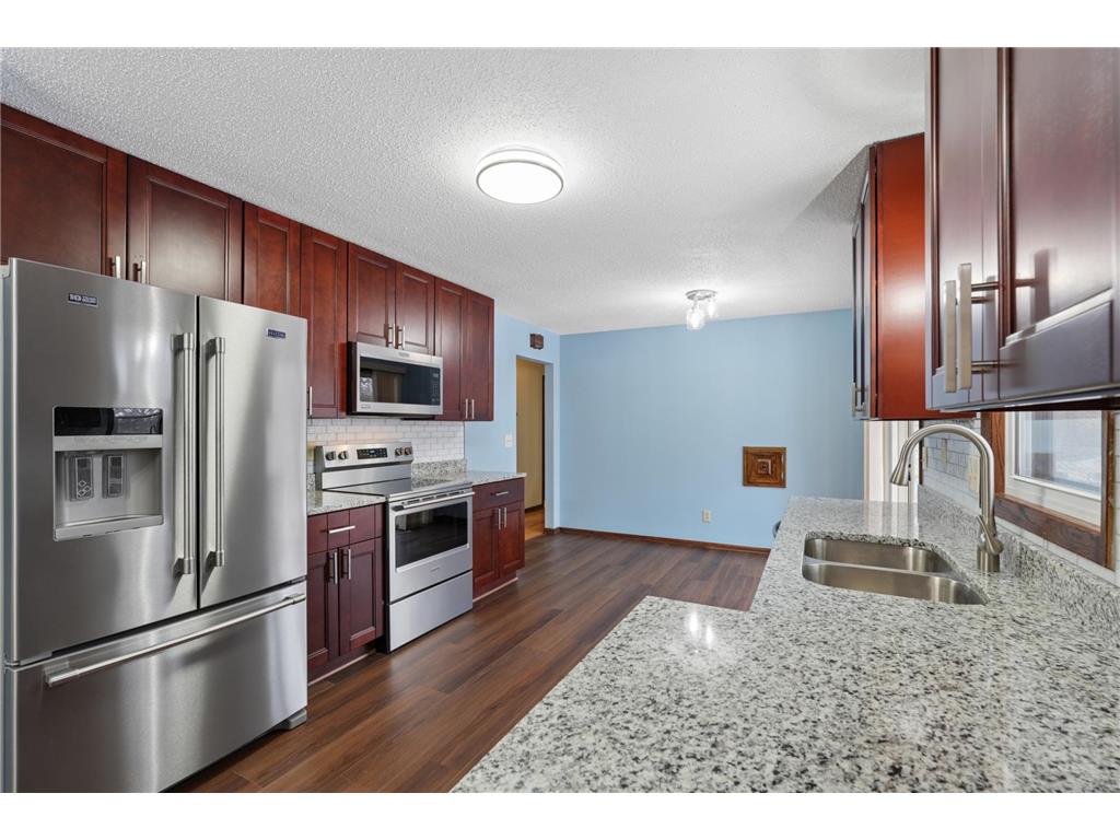 1051 Tiller Lane Shoreview MN 55126 7070589 image5