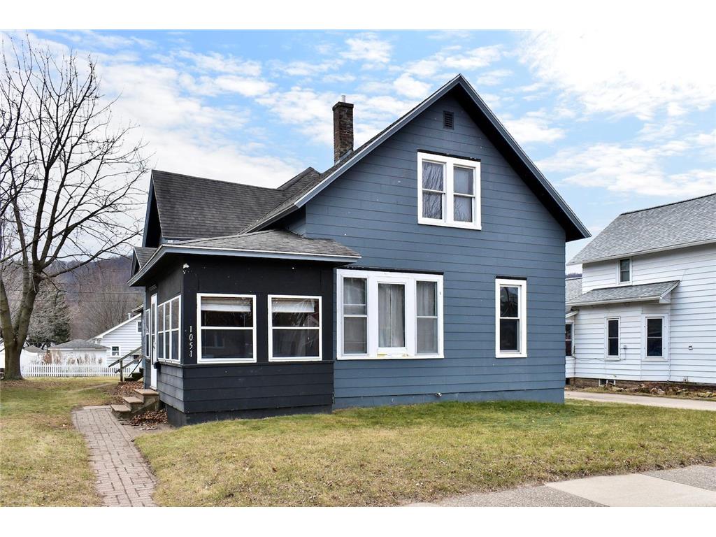 1051 W King Street Winona MN 55987 7094473 image1