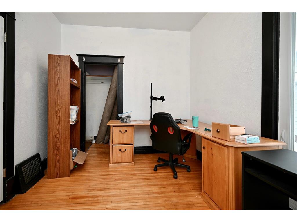 1051 W King Street Winona MN 55987 7094473 image15