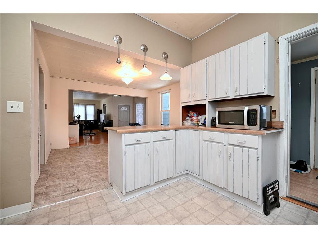 1051 W King Street Winona MN 55987 7094473 image9