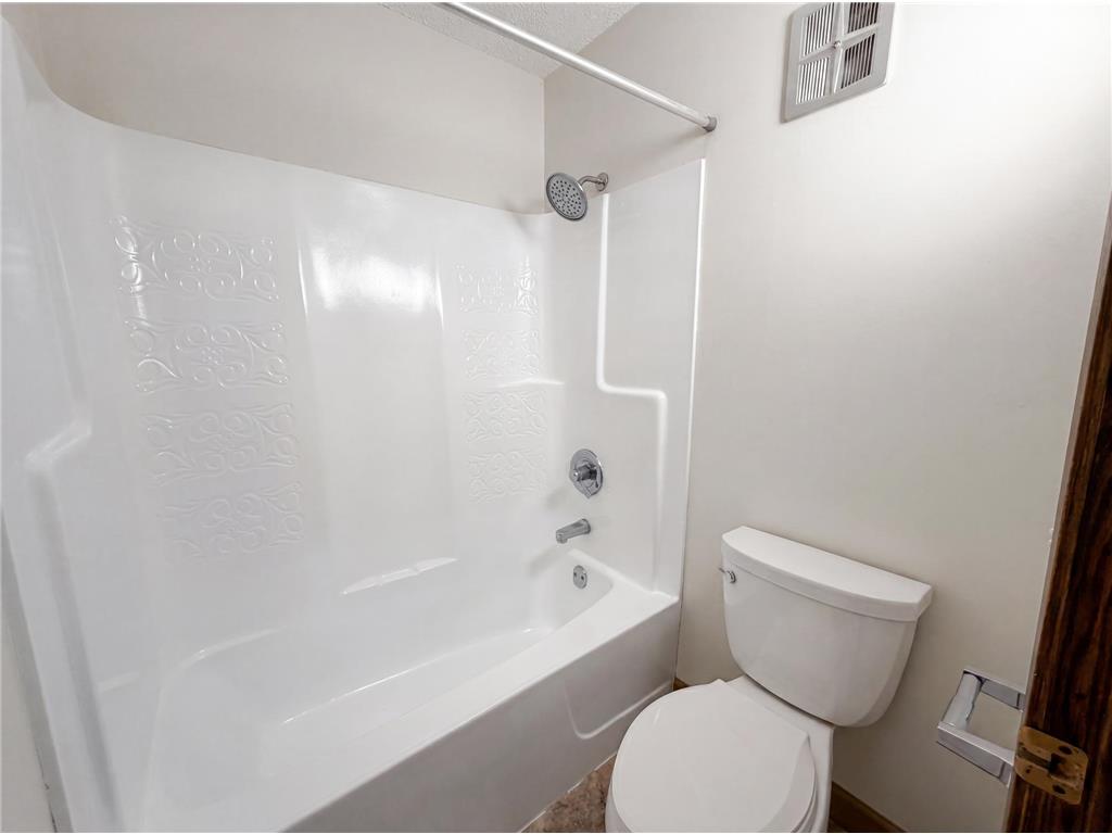 10511 Cedar Lake Road #205 Minnetonka MN 55305 7098342 image14
