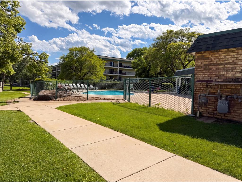 10511 Cedar Lake Road #205 Minnetonka MN 55305 7098342 image19
