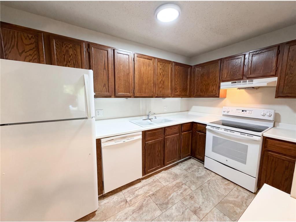 10511 Cedar Lake Road #205 Minnetonka MN 55305 7098342 image6