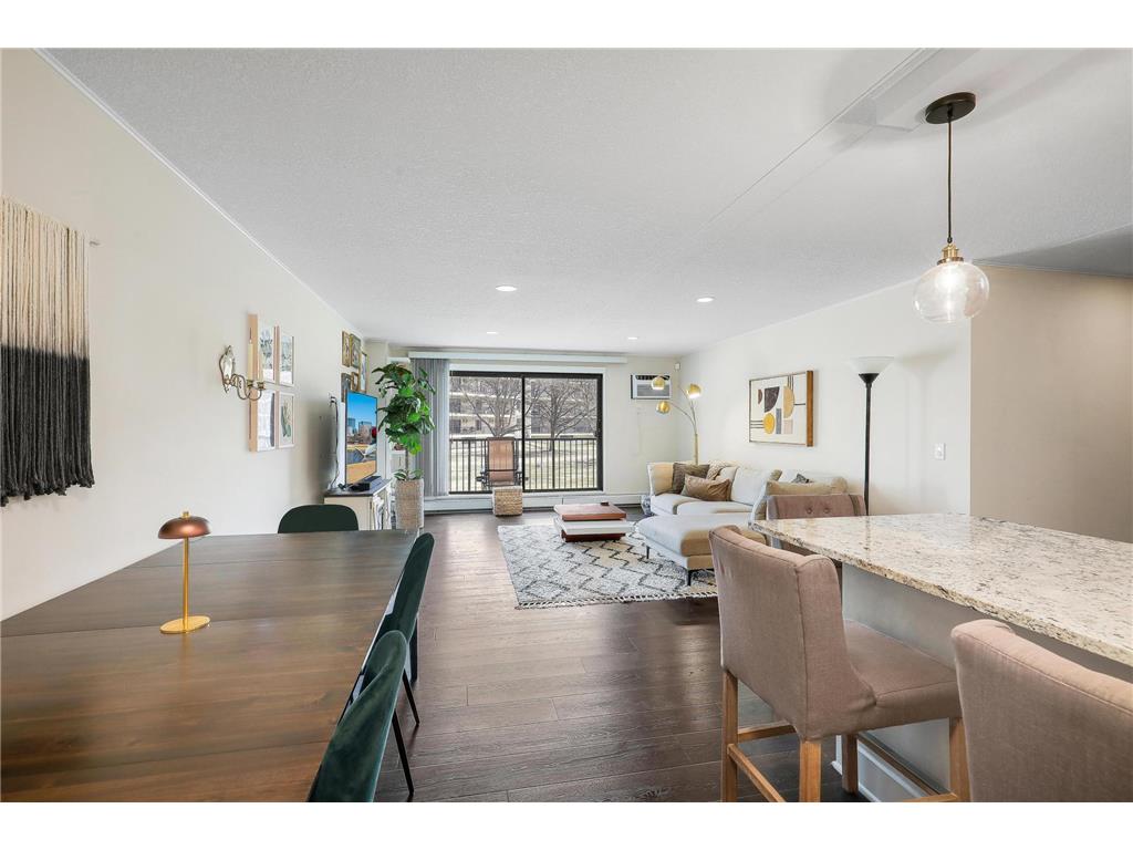 10511 Cedar Lake Road #212 Minnetonka MN 55305 7040622 image16