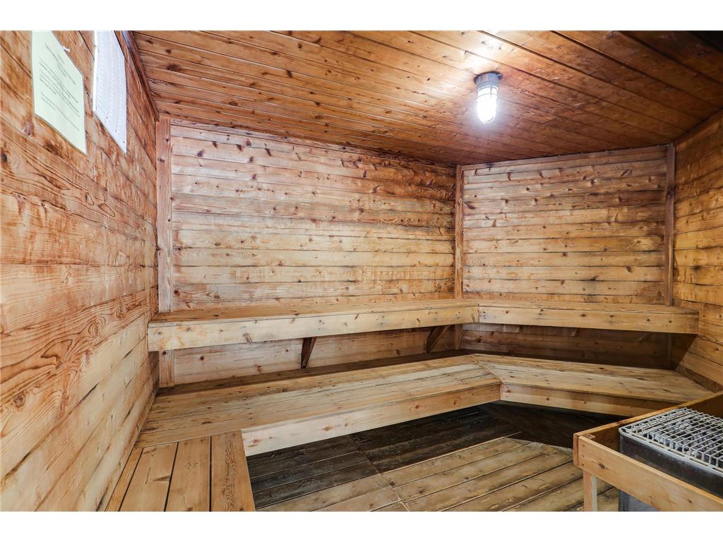 10511 Cedar Lake Road #212 Minnetonka MN 55305 7040622 image37