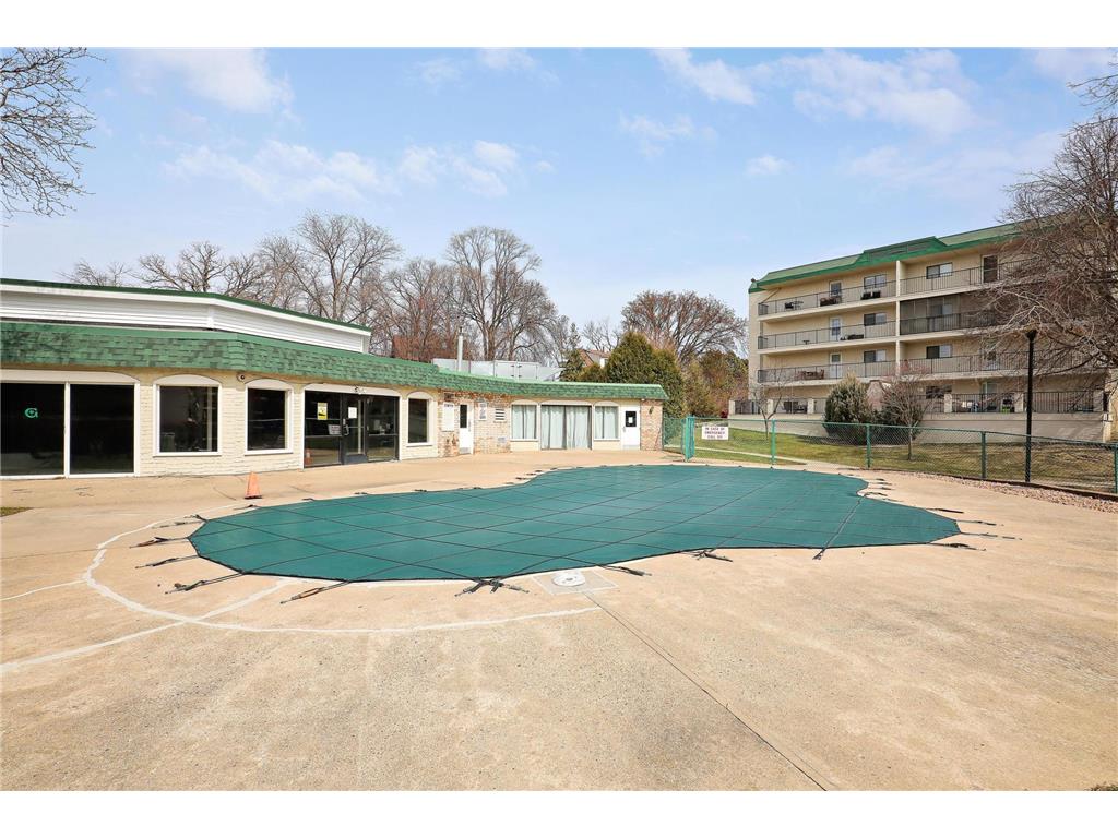 10511 Cedar Lake Road #212 Minnetonka MN 55305 7040622 image41