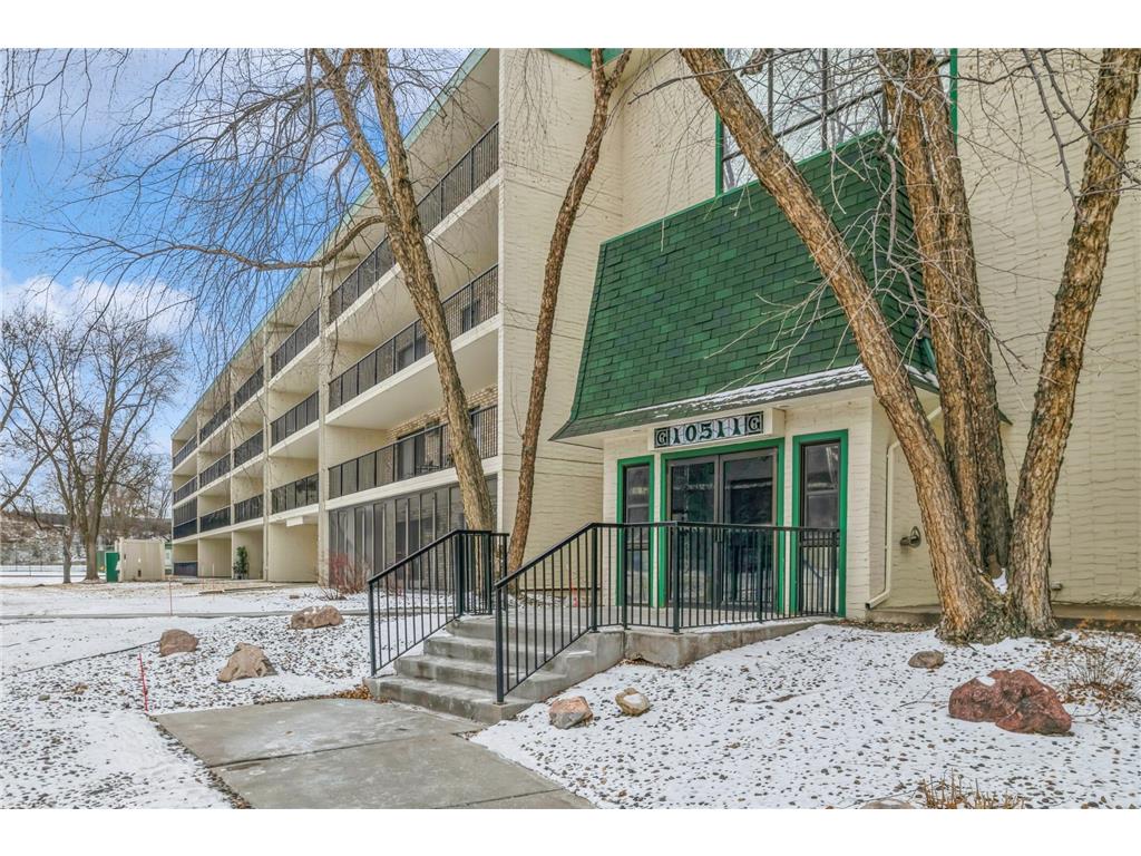 10511 Cedar Lake Road #304 Minnetonka MN 55305 6654016 image1