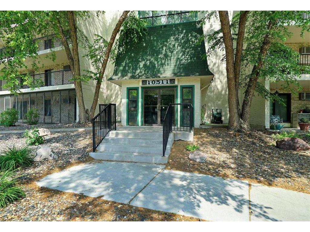10511 Cedar Lake Road #503 Minnetonka MN 55305 7111956 image1