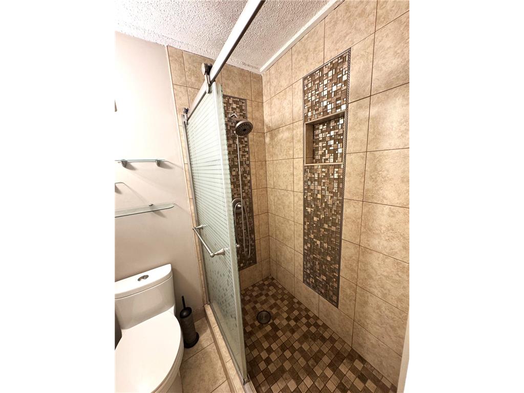 10511 Cedar Lake Road #503 Minnetonka MN 55305 7111956 image10