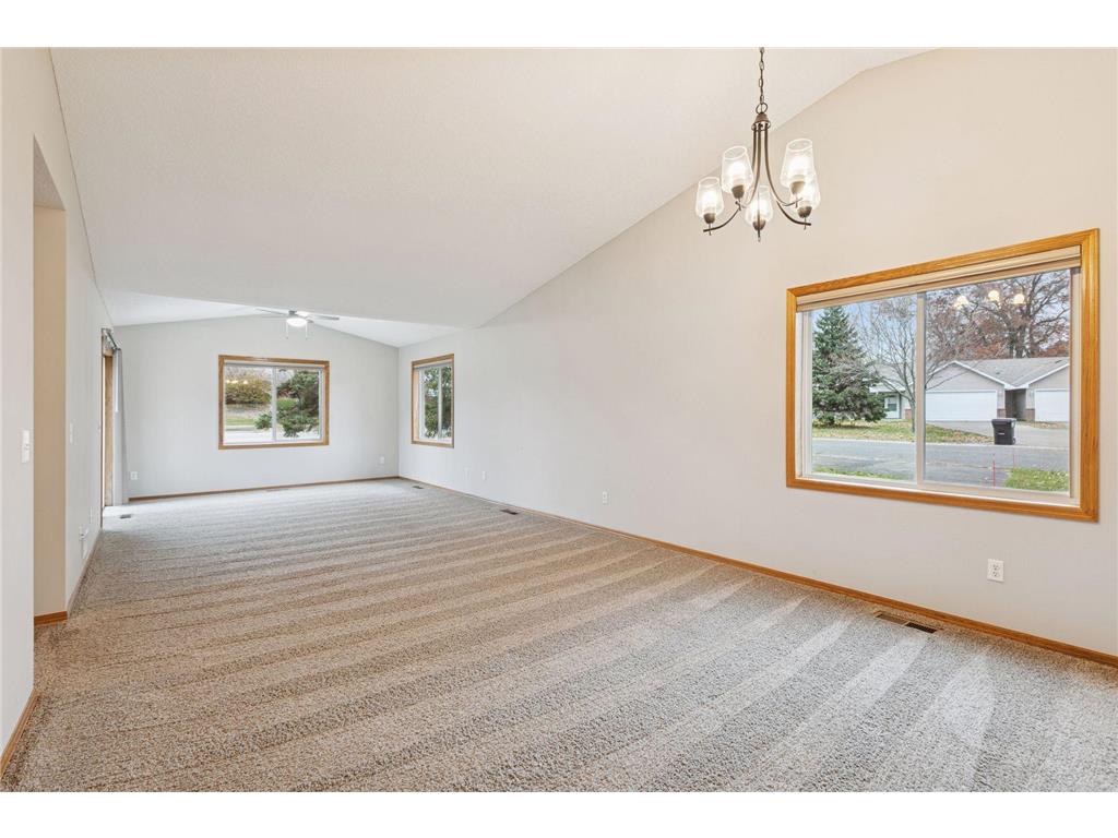 10511 Redwood Street NW Coon Rapids MN 55433 6819257 image9