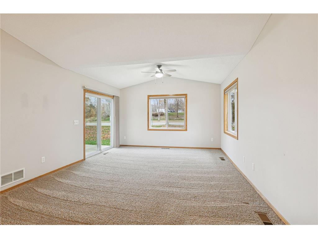 10511 Redwood Street NW Coon Rapids MN 55433 7011481 image8