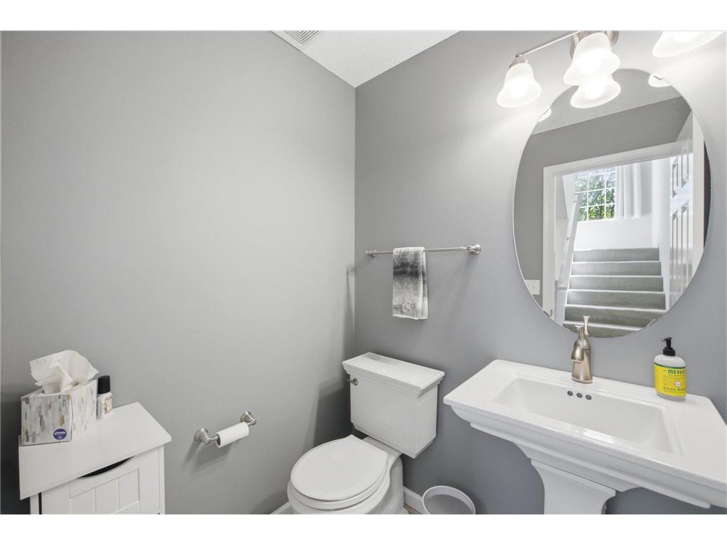 10512 8th Avenue N Plymouth MN 55441 7097725 image17