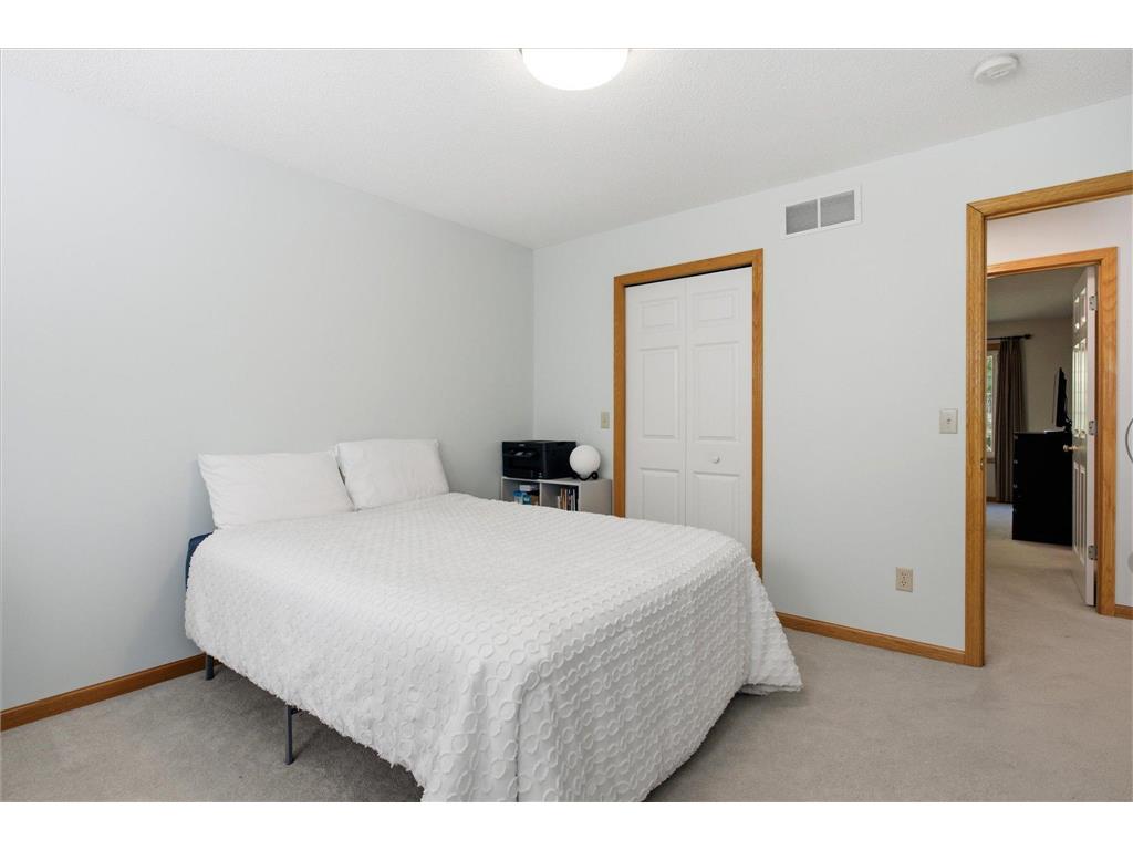 10512 8th Avenue N Plymouth MN 55441 7097725 image26