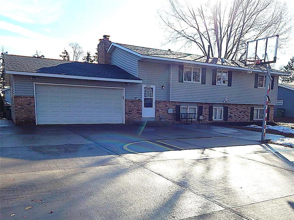 10513 Pierce Street NE Blaine MN 55434 6677066 image1