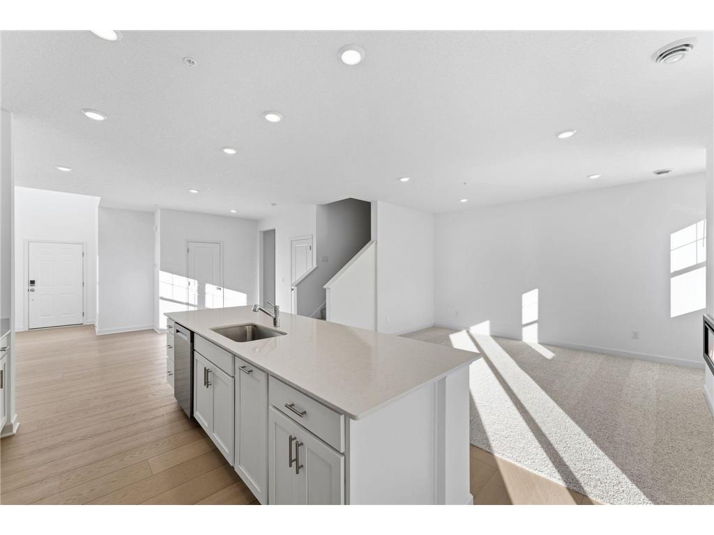 10514 Harbor Lane N Maple Grove MN 55369 6809999 image6