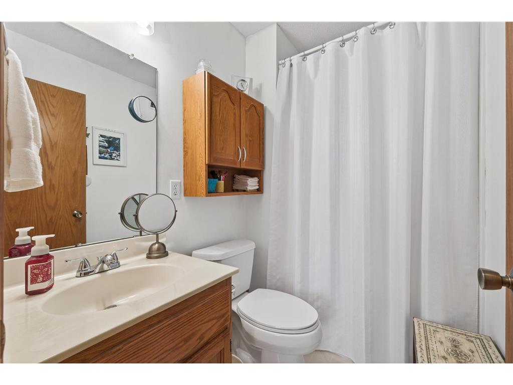 10515 Redwood Street NW Coon Rapids MN 55433 7036043 image14