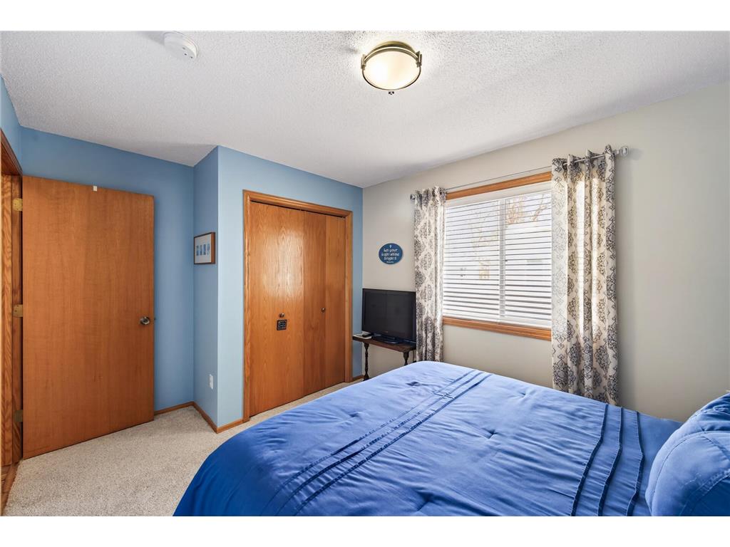 10515 Redwood Street NW Coon Rapids MN 55433 7036043 image16