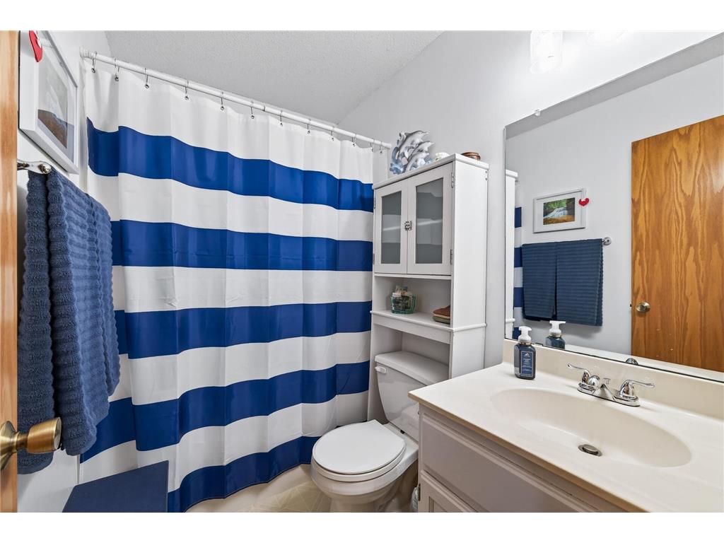 10515 Redwood Street NW Coon Rapids MN 55433 7036043 image17