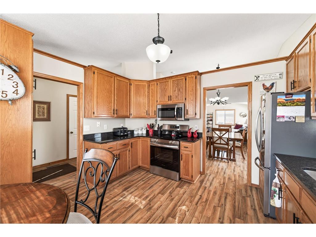 10515 Redwood Street NW Coon Rapids MN 55433 7036043 image5