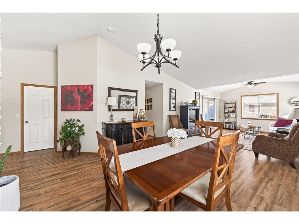 10515 Redwood Street NW Coon Rapids MN 55433 7036043 image6