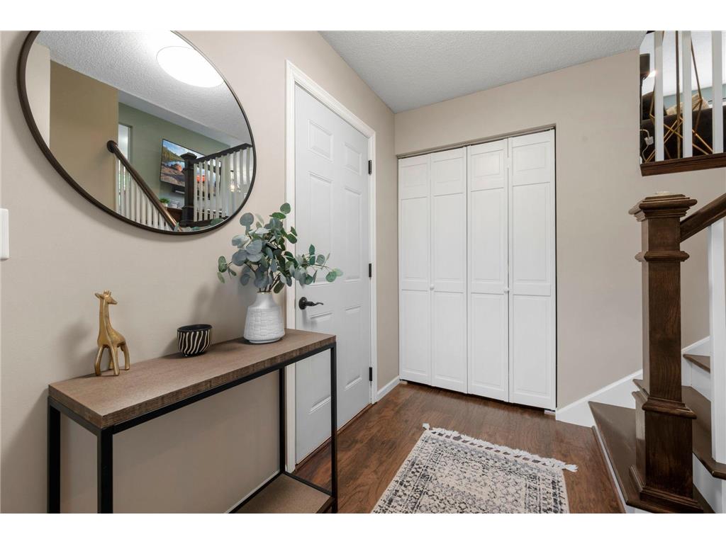 10517 Aquila Avenue S Bloomington MN 55438 6696255 image2