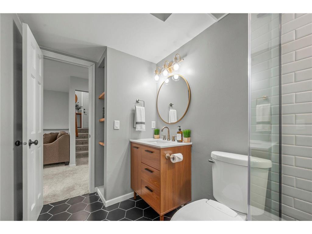 10517 Aquila Avenue S Bloomington MN 55438 6696255 image23