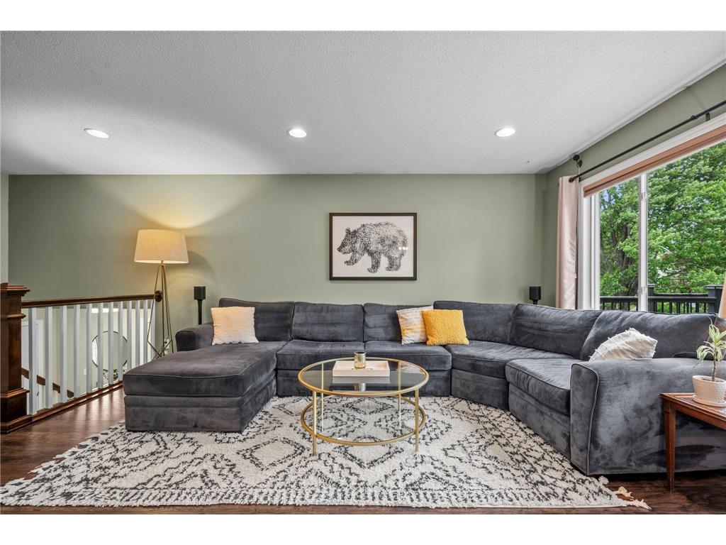 10517 Aquila Avenue S Bloomington MN 55438 6696255 image5