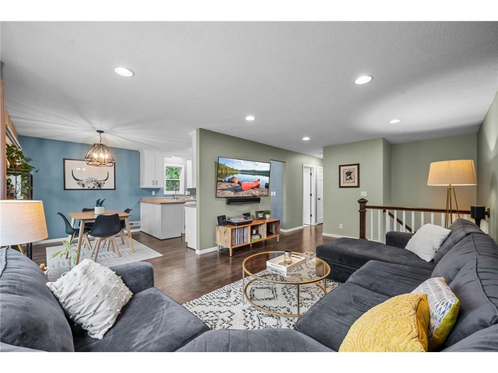 10517 Aquila Avenue S Bloomington MN 55438 6696255 image6