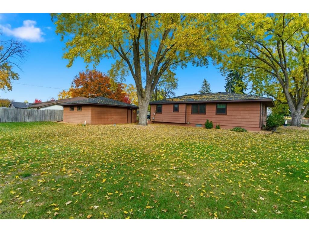 10517 Quebec Avenue N Brooklyn Park MN 55445 7007227 image15