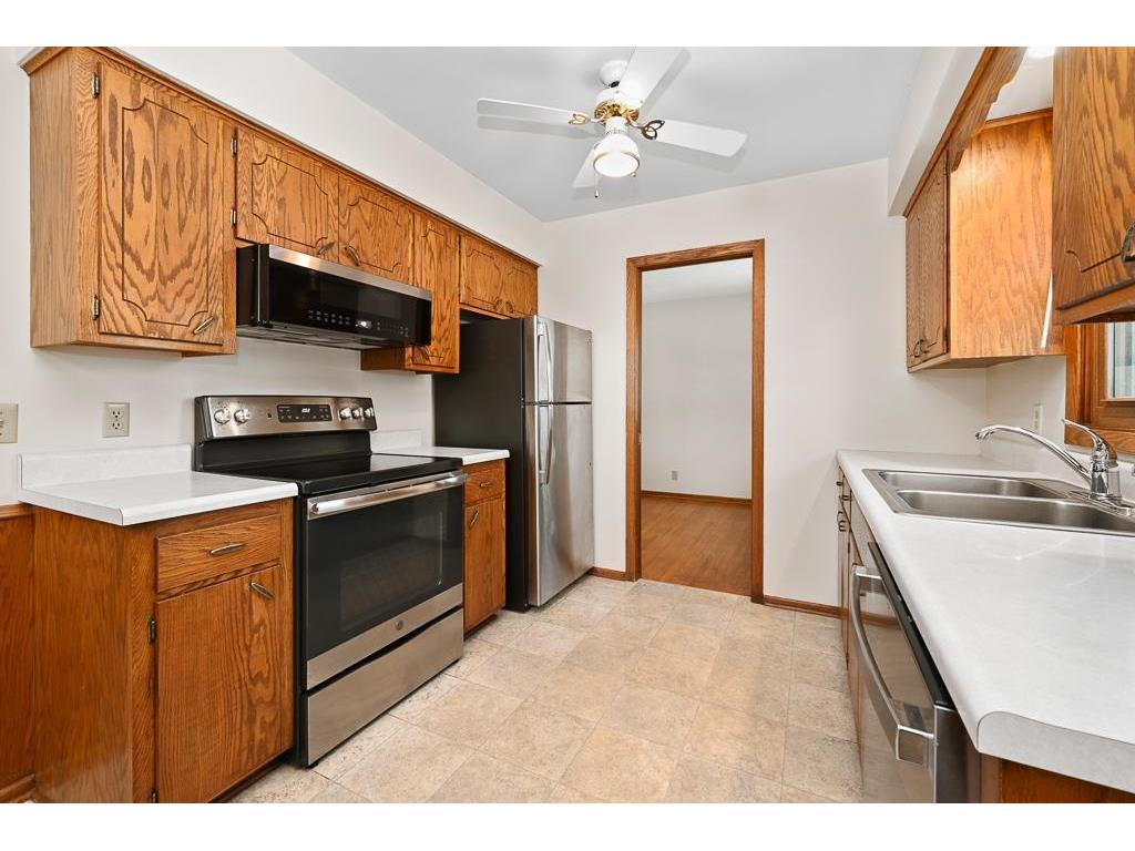 10517 Quebec Avenue N Brooklyn Park MN 55445 7007227 image4