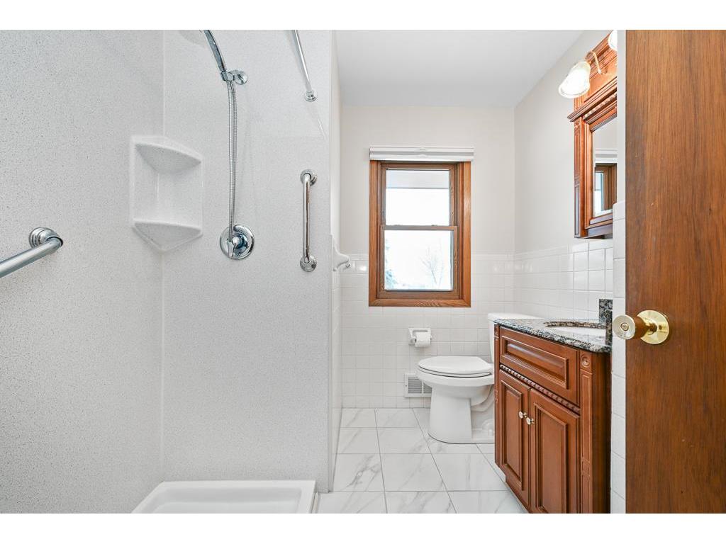 10517 Quebec Avenue N Brooklyn Park MN 55445 7007227 image6