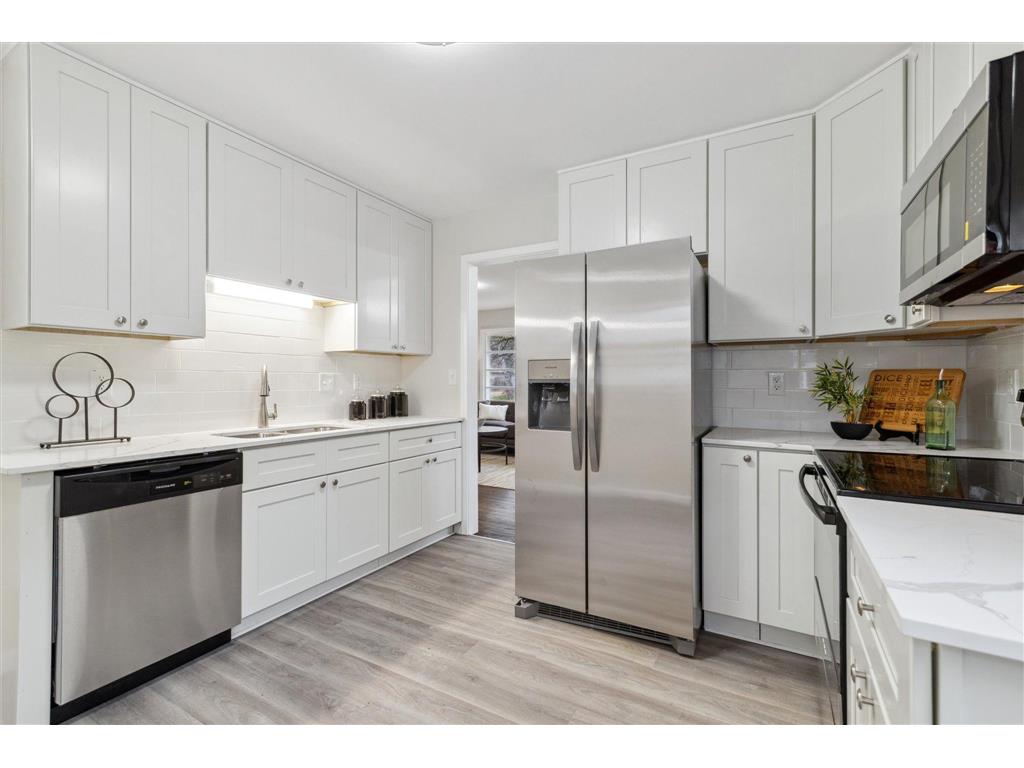 10517 Sheridan Avenue S Bloomington MN 55431 6629789 image1