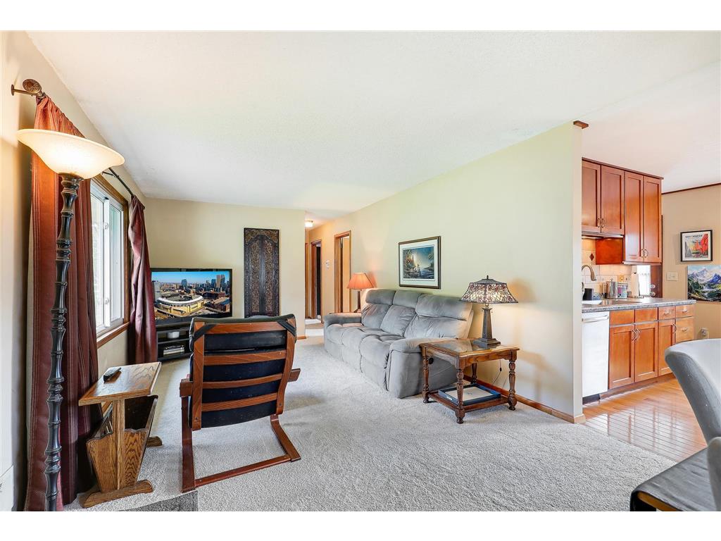 10519 Thomas Avenue S Bloomington MN 55431 7090064 image16