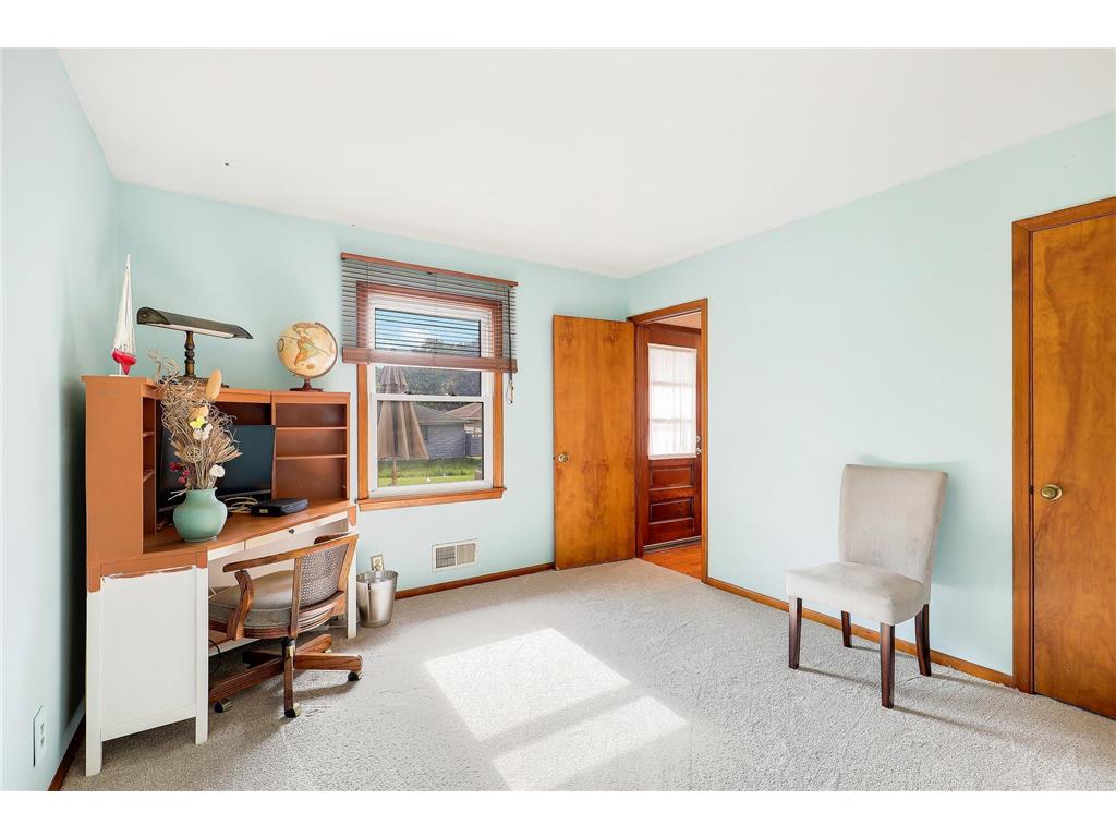 10519 Thomas Avenue S Bloomington MN 55431 7090064 image21