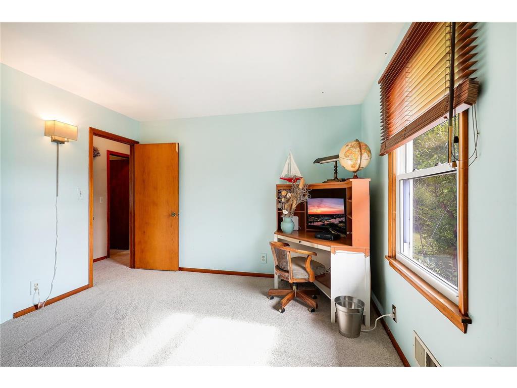 10519 Thomas Avenue S Bloomington MN 55431 7090064 image23