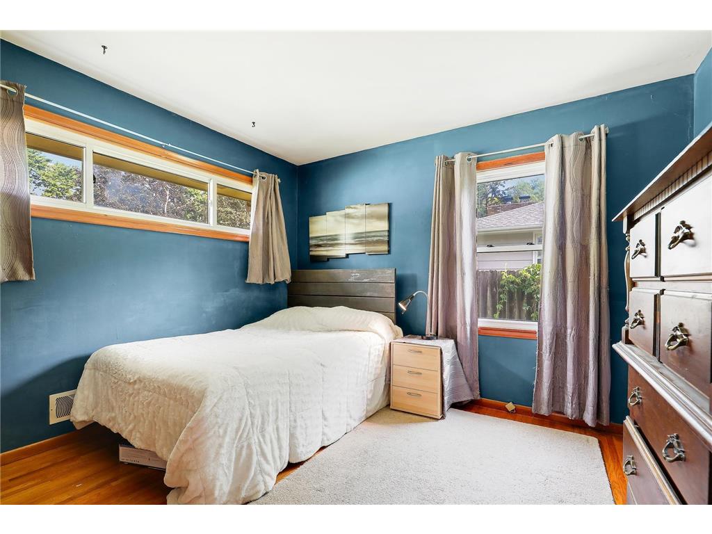 10519 Thomas Avenue S Bloomington MN 55431 7090064 image24