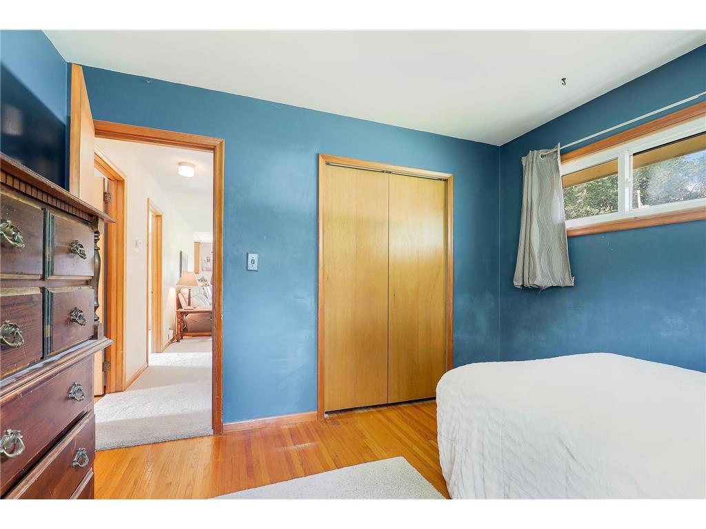 10519 Thomas Avenue S Bloomington MN 55431 7090064 image25