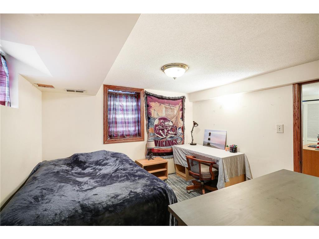 10519 Thomas Avenue S Bloomington MN 55431 7090064 image33