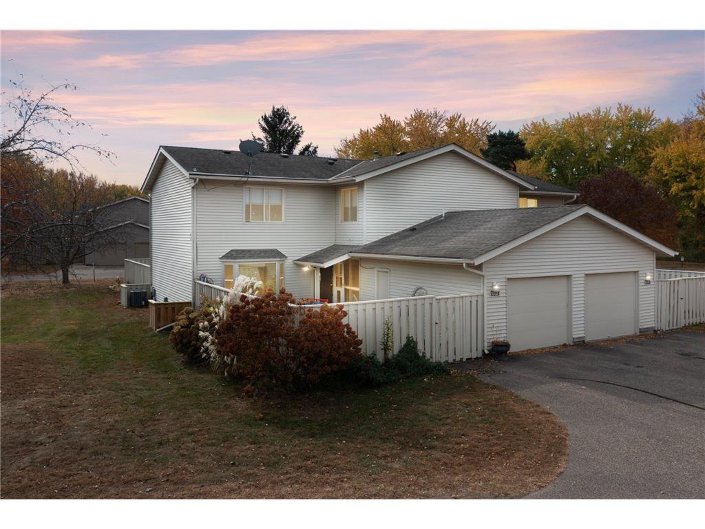 1052 Carmel Court Shoreview MN 55126 6637406 image1