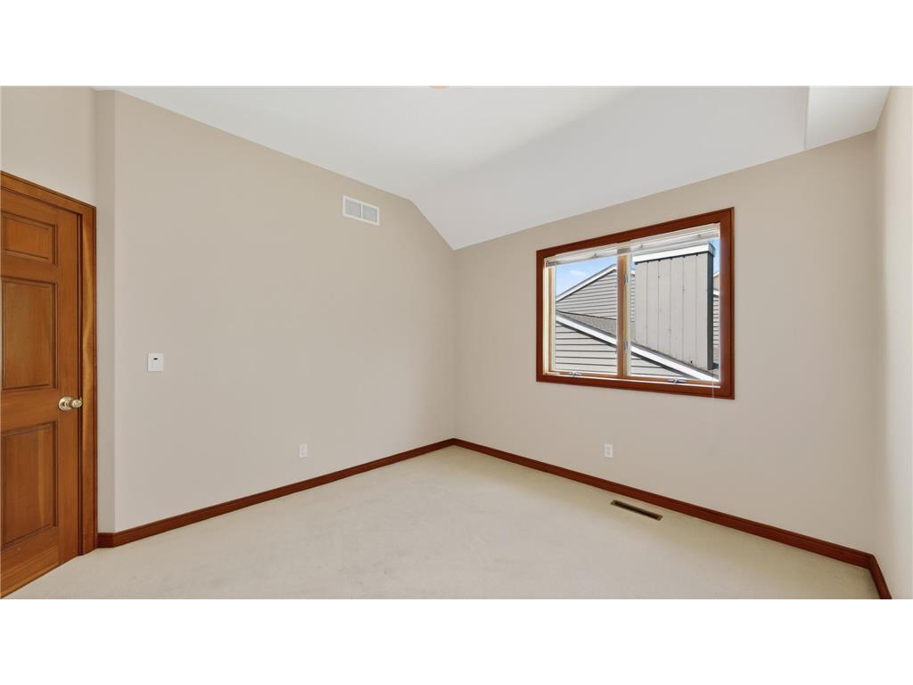 1052 Foxcroft Circle SW Rochester MN 55902 7072967 image38