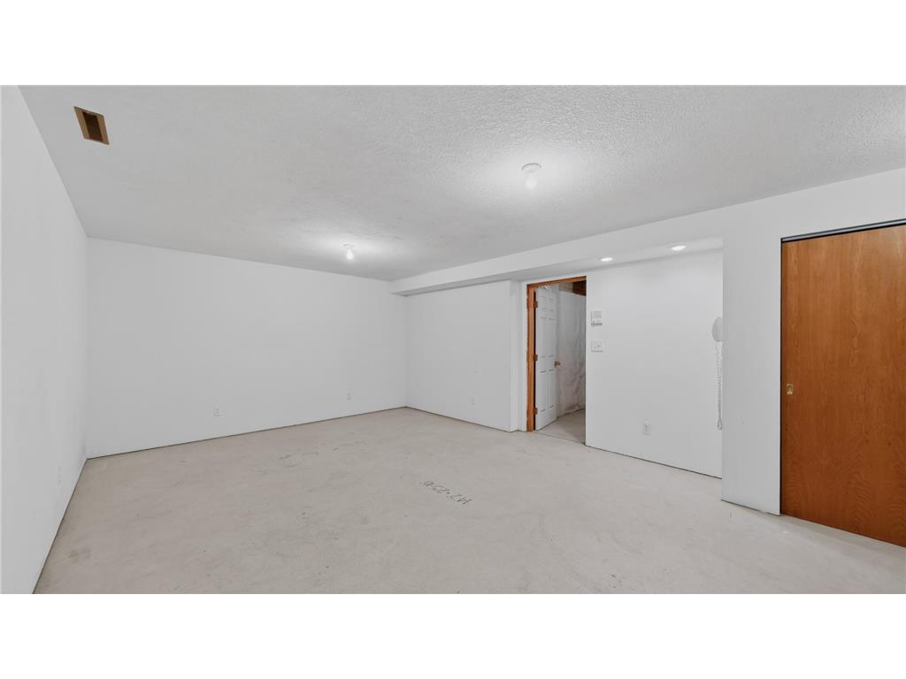 1052 Foxcroft Circle SW Rochester MN 55902 7072967 image48