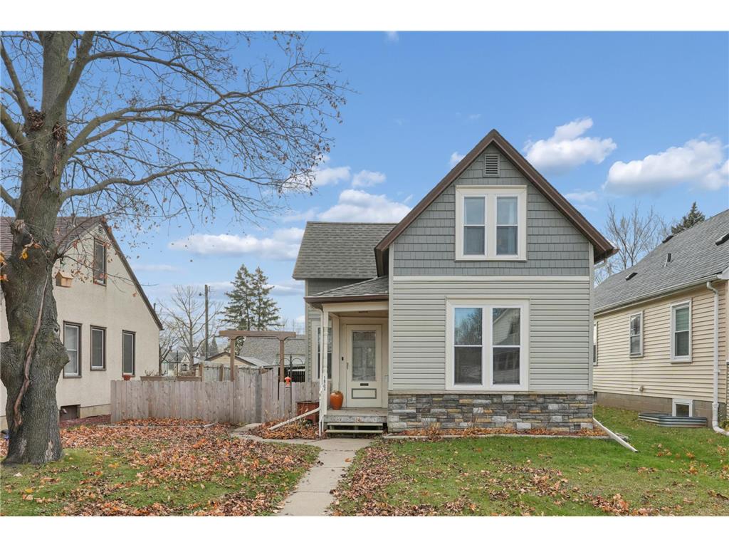 1052 Geranium Avenue E Saint Paul MN 55106 6817979 image1