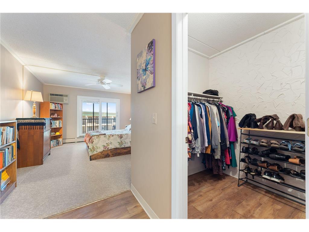 10521 Cedar Lake Road #501 Minnetonka MN 55305 7016033 image20