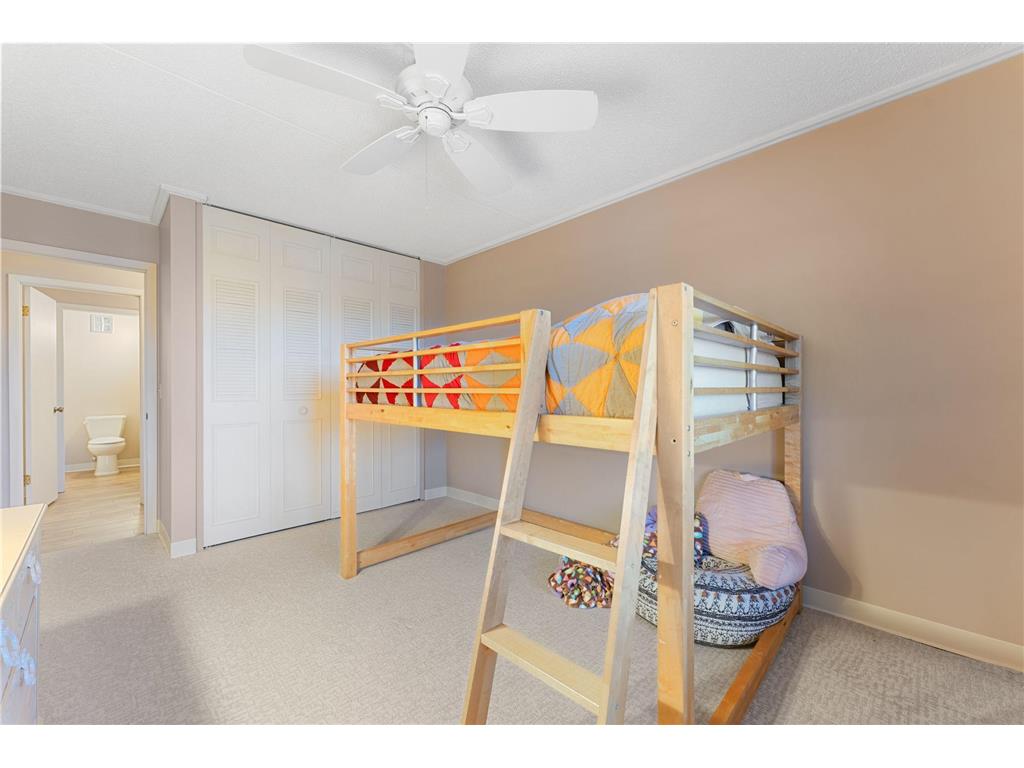 10521 Cedar Lake Road #501 Minnetonka MN 55305 7016033 image27