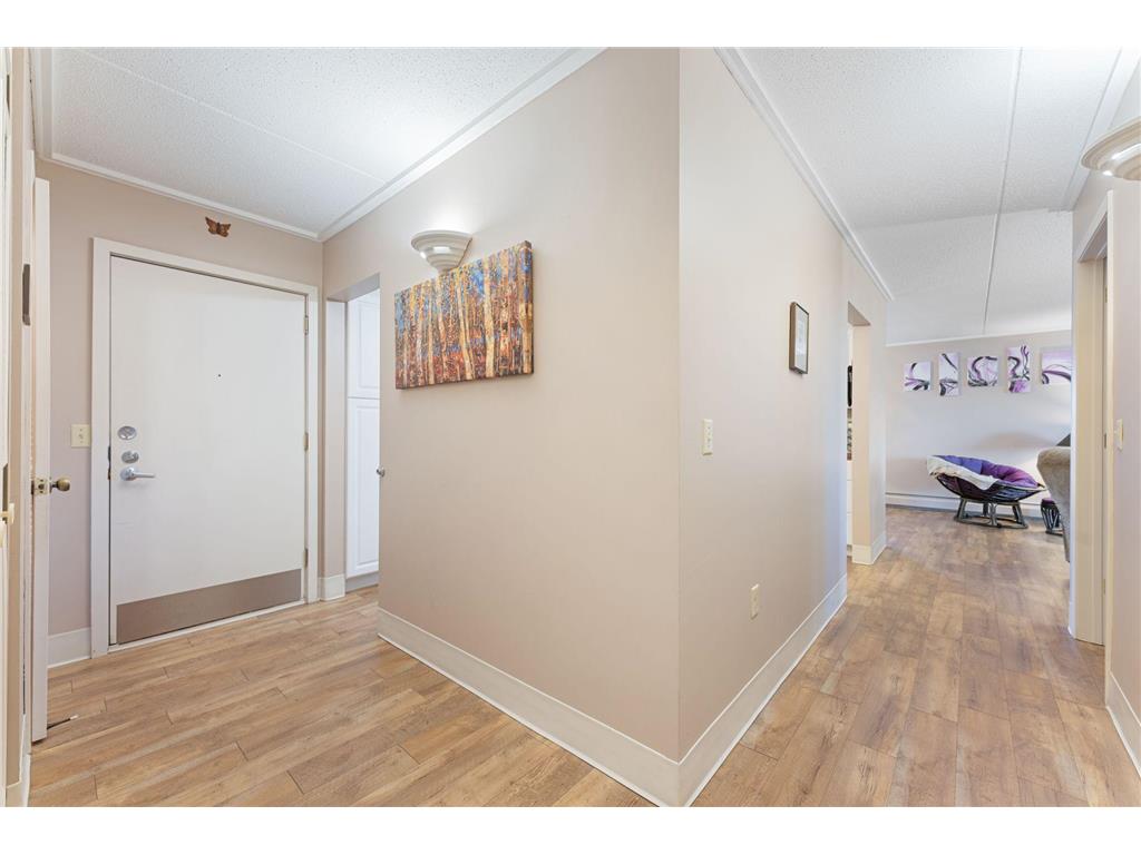 10521 Cedar Lake Road #501 Minnetonka MN 55305 7016033 image28