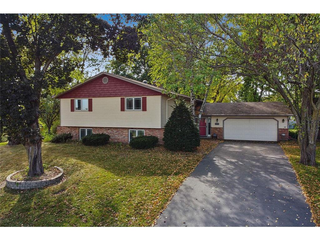 10521 Lake Fall Drive Eden Prairie MN 55347 6800227 image1