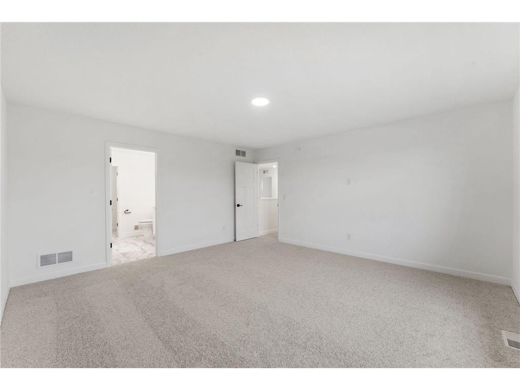 1053 Aster Boulevard Rosemount MN 55068 7019014 image11