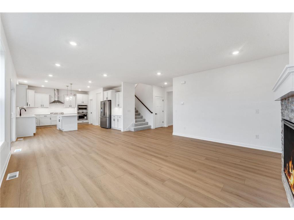 1053 Aster Boulevard Rosemount MN 55068 7019014 image6