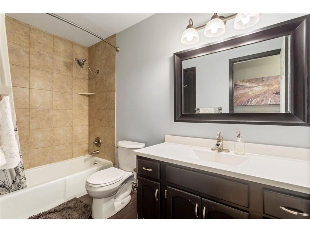 1053 Bridge Street Shoreview MN 55126 7098523 image12