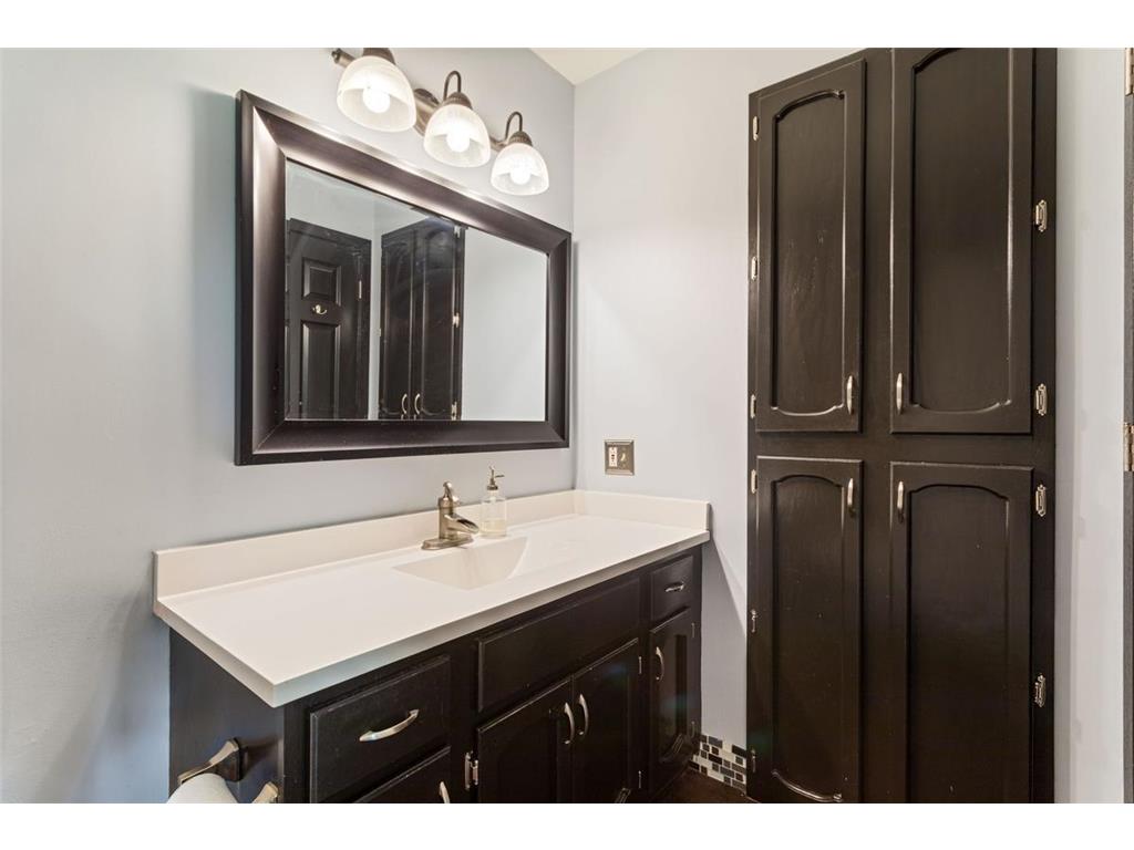 1053 Bridge Street Shoreview MN 55126 7098523 image13
